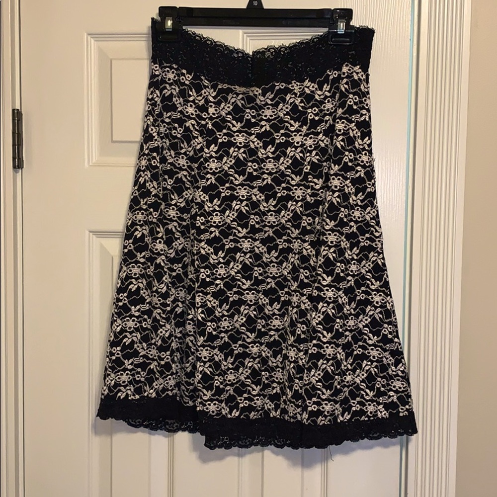 CAbi knee length black and cream lace skirt